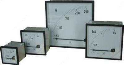 М311 — вольтметр