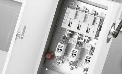 Плавкая вставка предохранителя ППНИ-33, габарит 00, 80А ИЭК