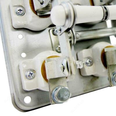 Разъединитель РБ 1/П 100А с правым приводом