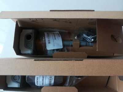 QFM-1660 Датчик влажности и температуры канальный