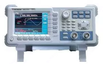 AWG-4151 — генератор сигналов специальной формы