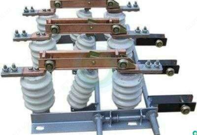 Разъединитель линейный РЛК-2-IV-10/630 УХЛ1