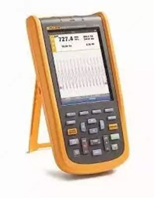Fluke 125B/S (с футляром) — промышленный портативный осциллограф (40 МГц)