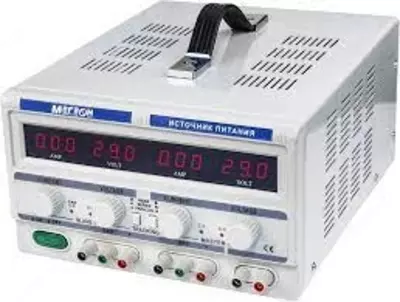 МЕГЕОН 323051 — линейный трехканальный источник питания