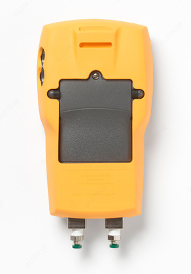 Fluke 721 — прецизионный калибратор давления