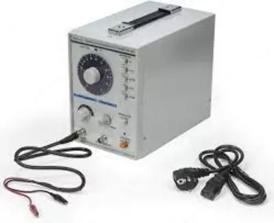 МЕГЕОН 02001 — генератор сигналов низкочастотный