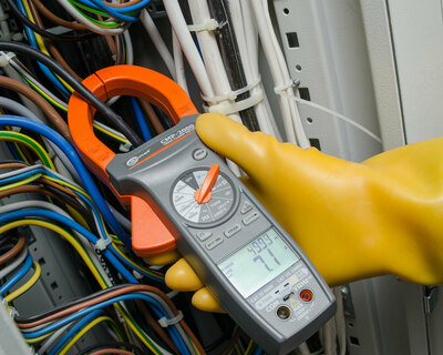 АСМ-2159 — токовые клещи-мультиметр-регистратор